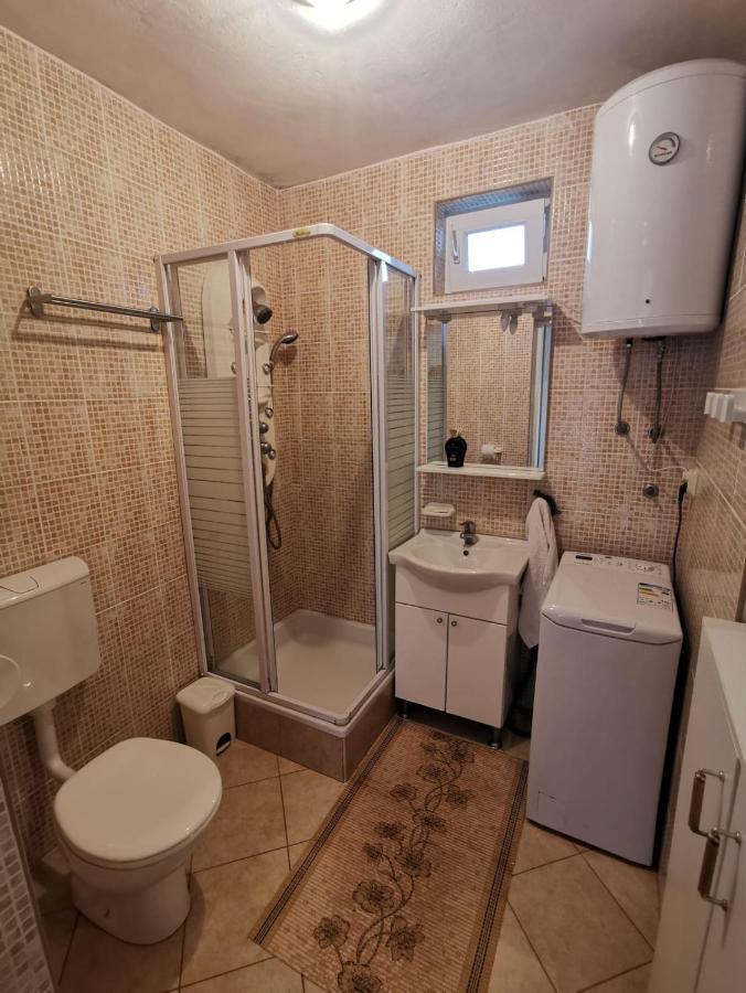 Village Apartment Zagvozd Exterior photo